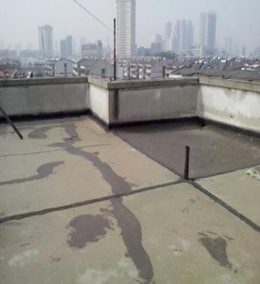 临泽漏水维修 楼顶漏水是什么原因，楼顶漏水维修方法是什么?